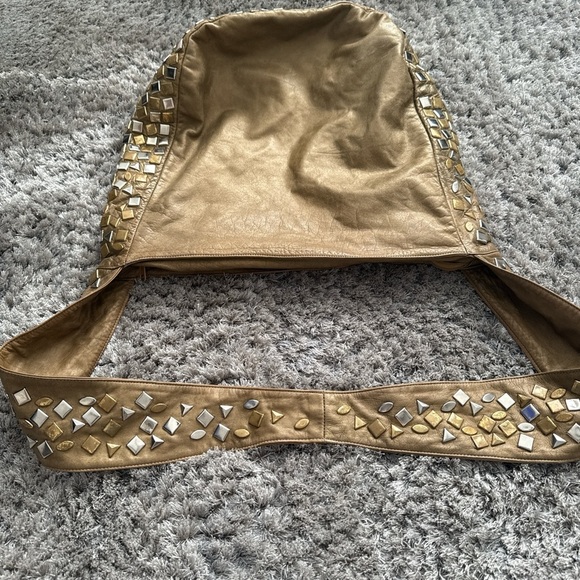 Gold Y2K style ladies bag - Picture 2 of 8